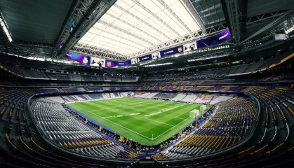 足球比分-阿斯：2030年世界杯决赛预计在伯纳乌举行，场地容量至少8万