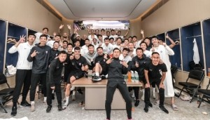 体育直播-足球报：约尼查展现10号价值 玉昆首胜为保级赢得更大容错空间